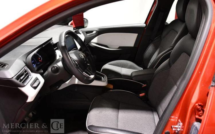 RENAULT CLIO V 1.6 E-TECH 140ch MHEV INTENS BVA ROUGE GH-622-CJ