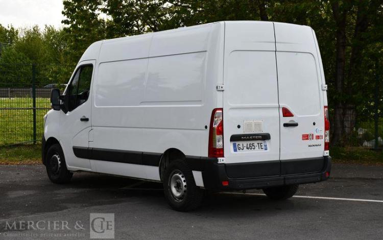 RENAULT MASTER CF F3500 L2H2 BLUE DCI 135 E6E BLANC GJ-465-TE
