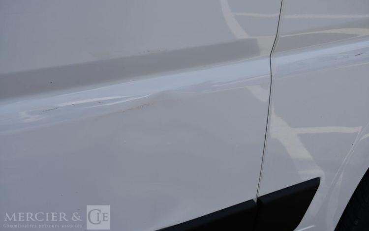 CITROEN JUMPER 33 L2H2 BLUEHDI 140 BLANC GJ-538-EN