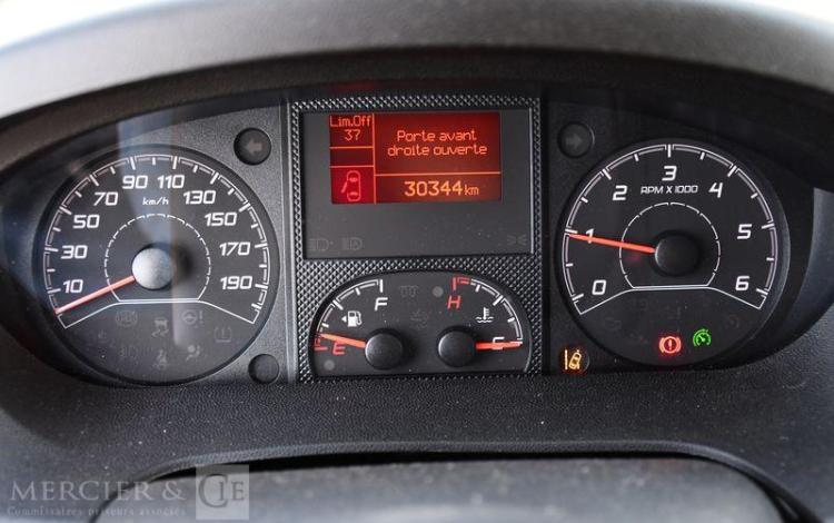 CITROEN JUMPER 33 L2H2 BLUEHDI 140 BLANC GJ-538-EN