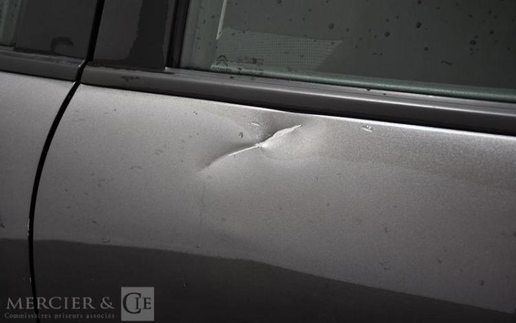 CITROEN C3 A,E PURE TECH 83 S&S FEEL GRIS GJ-738-AF