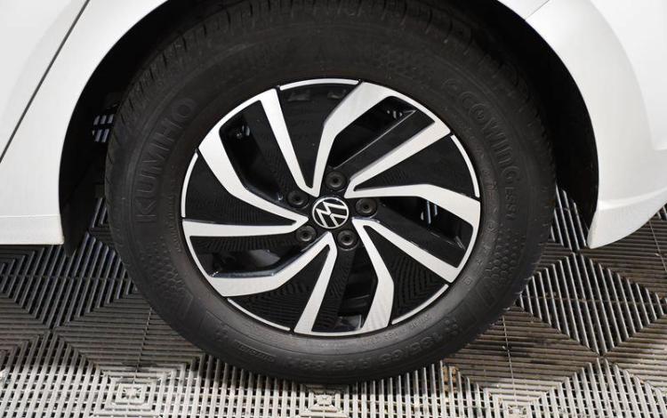 VOLKSWAGEN POLO 1,0 TSI 95 LIFE BLANC GK-063-WE