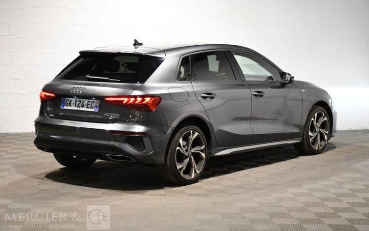 AUDI A3 SPORTBACK 40 TFSI QUATTRO S-TRONIC GRIS GK-124-EC