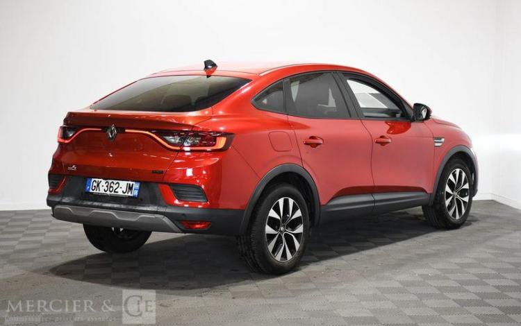 RENAULT ARKANA 1.6 E-TECH 145ch MHEV EVOLUTION BVA JAUNE GK-362-JM