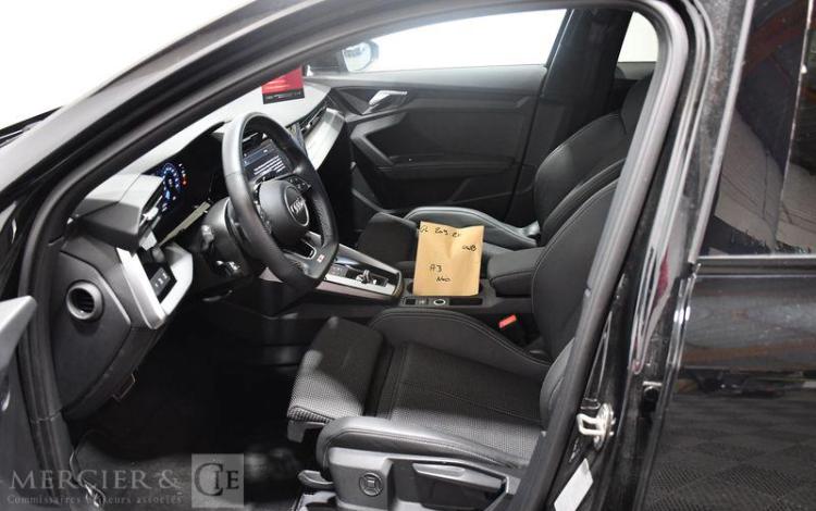 AUDI A3 SPORTBACK 1.5 35 TFSI 150ch MHEV S-LINE S-TRONIC NOIR GL-209-ZV