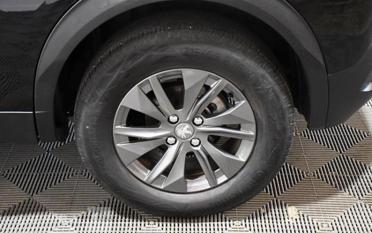 PEUGEOT 2008 1.2 PURETECH 100ch STYLE NOIR GL-594-KG