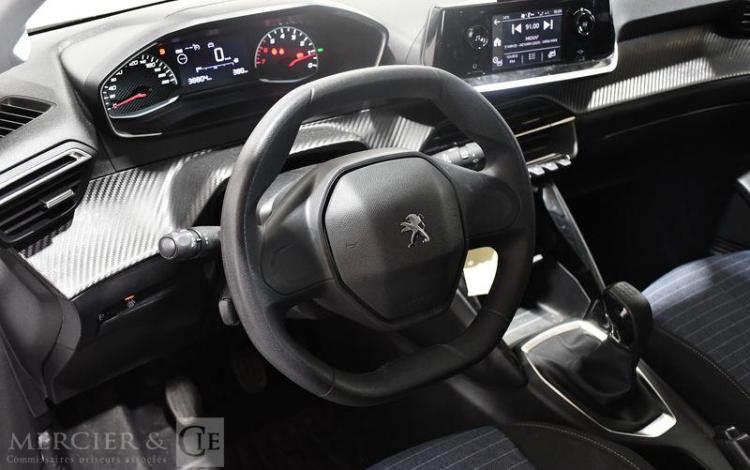 PEUGEOT 208 BLANC GL-931-WX
