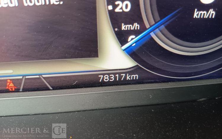 VOLKSWAGEN TIGUAN  GN-044-CW