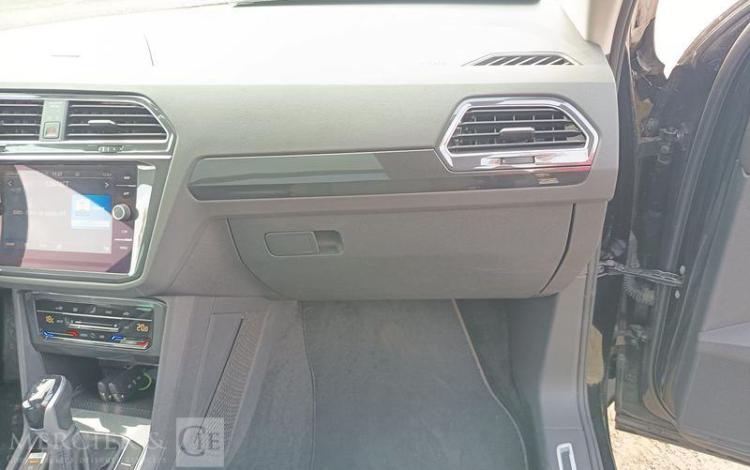 VOLKSWAGEN TIGUAN  GN-044-CW