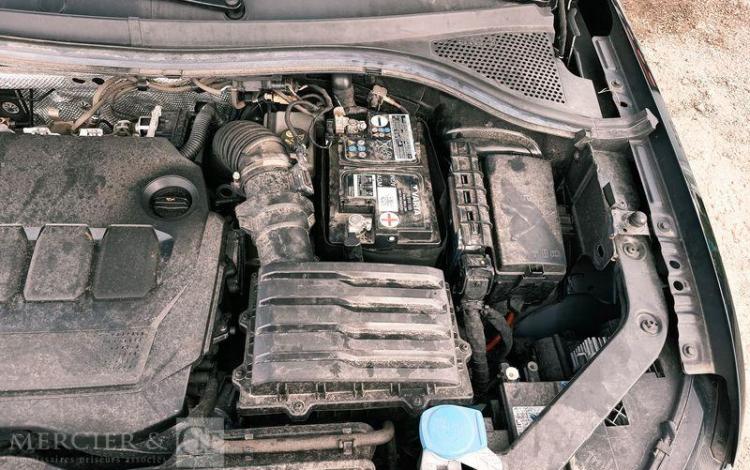 VOLKSWAGEN TIGUAN  GN-044-CW