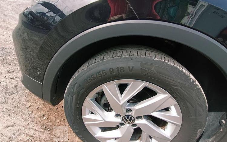 VOLKSWAGEN TIGUAN  GN-044-CW