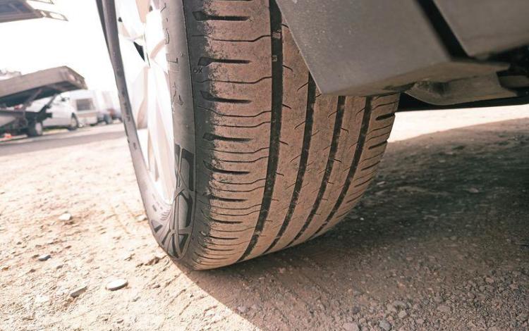 VOLKSWAGEN TIGUAN  GN-044-CW