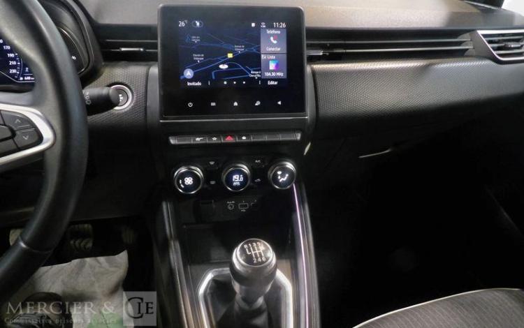 RENAULT CLIO IV NOIR GN-399-EL