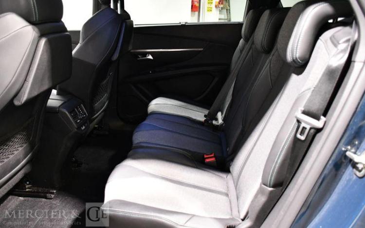 PEUGEOT 5008 1,2 PURETECH ALLURE EAT BLEU GN-443-QY