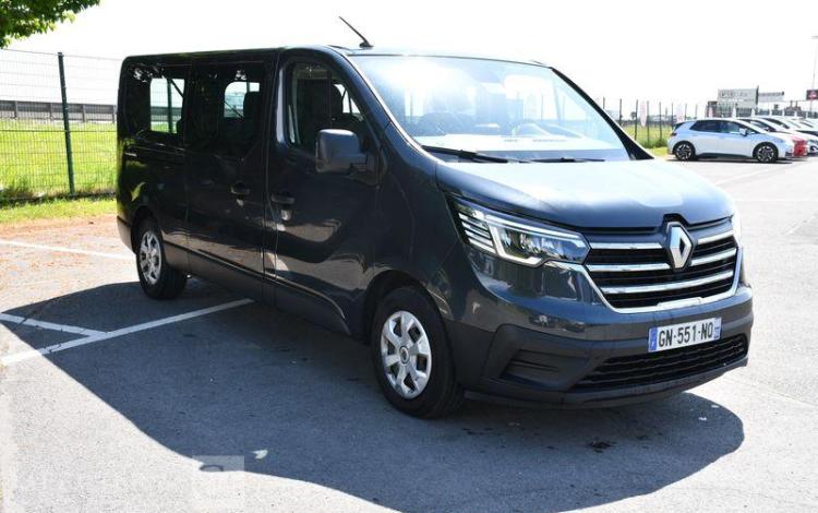 RENAULT TRAFIC ZEN L2 BLUE DCI 150 S&S 8PL GRIS GN-551-NQ