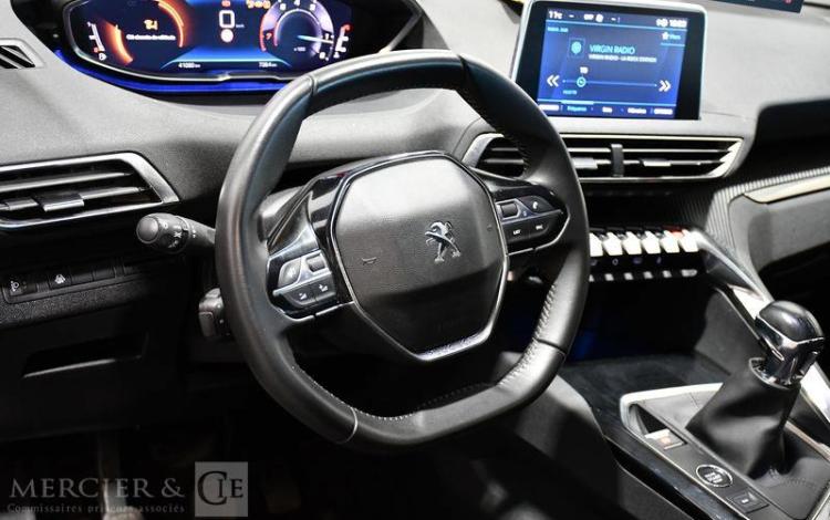 PEUGEOT 5008 1.2 PURETECH 130ch ACTIVE PACK VERT GN-629-MW