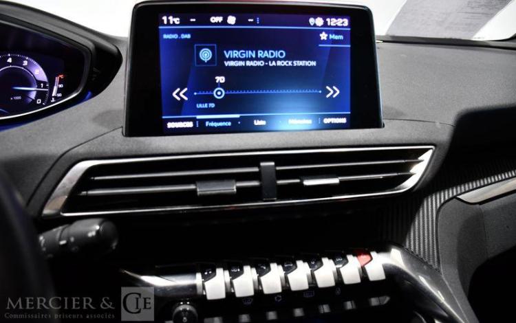 PEUGEOT 5008 1.2 PURETECH 130ch ACTIVE PACK VERT GN-629-MW