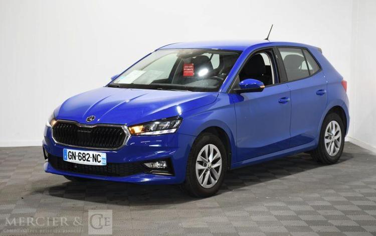 SKODA FABIA 1.0 TSI 95ch AMBITION BLEU GN-682-NC