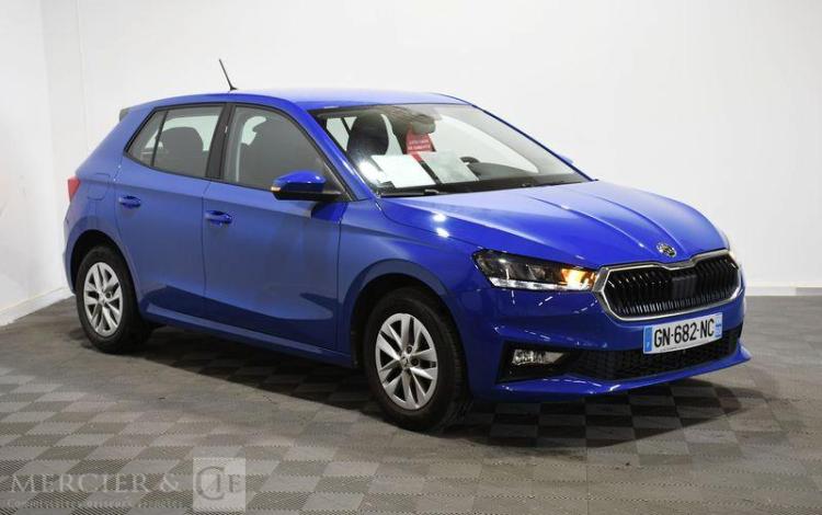 SKODA FABIA 1.0 TSI 95ch AMBITION BLEU GN-682-NC