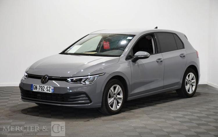 VOLKSWAGEN GOLF VIII 1.0 E-TSI 110 MHEV OPF LIFE PLUS DSG GRIS GN-792-SZ