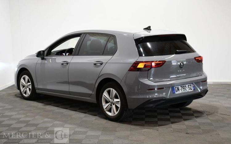 VOLKSWAGEN GOLF VIII 1.0 E-TSI 110 MHEV OPF LIFE PLUS DSG GRIS GN-792-SZ