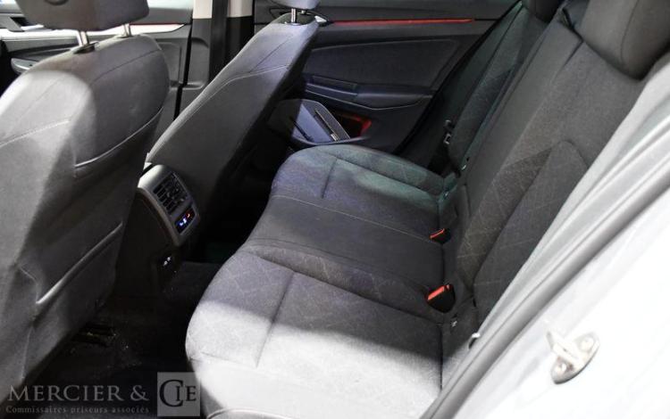 VOLKSWAGEN GOLF VIII 1.0 E-TSI 110 MHEV OPF LIFE PLUS DSG GRIS GN-792-SZ