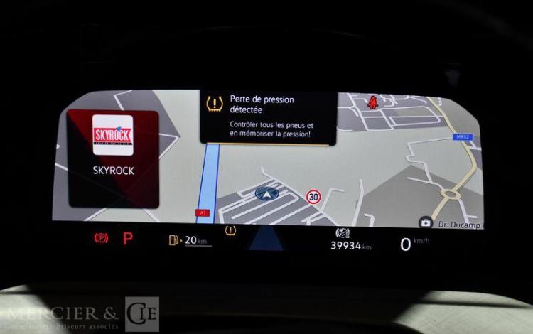 VOLKSWAGEN GOLF VIII 1.0 E-TSI 110 MHEV OPF LIFE PLUS DSG GRIS GN-792-SZ