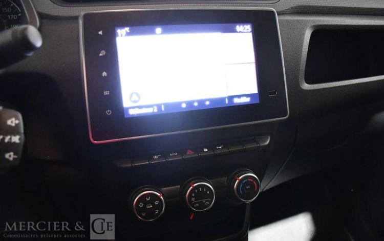 RENAULT EXPRESS VAN CONFORT BLUE DCI 75 GRIS GP-037-YB