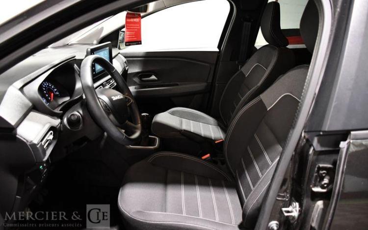 DACIA JOGGER EXPRESSION ECO-G 100 5PL NOIR GP-111-XB