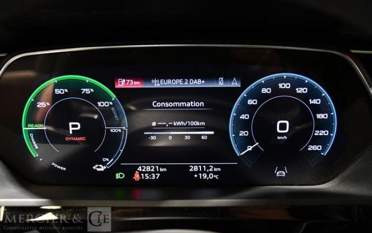 AUDI Q8 SPORTBACK 55 ELECTRIQUE 410ch 114KWH S-LINE QUATTRO GRIS GP-389-CY