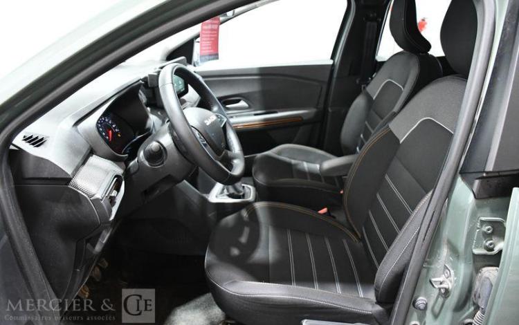DACIA SANDERO STEPWAY EXPRESSION + TCE 110 VERT GP-453-SW