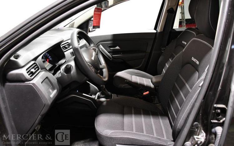 DACIA DUSTER JOURNEY NOIR GP-577-YW