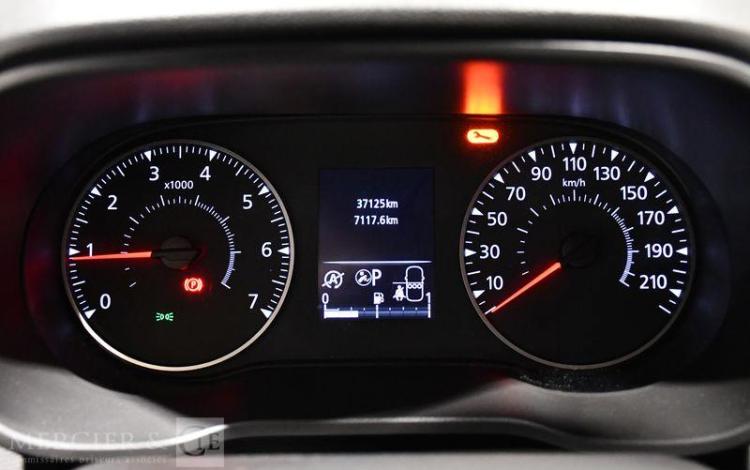 DACIA DUSTER JOURNEY NOIR GP-577-YW