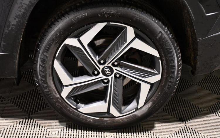 HYUNDAI TUCSON 1.6 T-GDI 230H 180 HEV EXECUTIVE 2WD BVA GRIS GP-651-VS