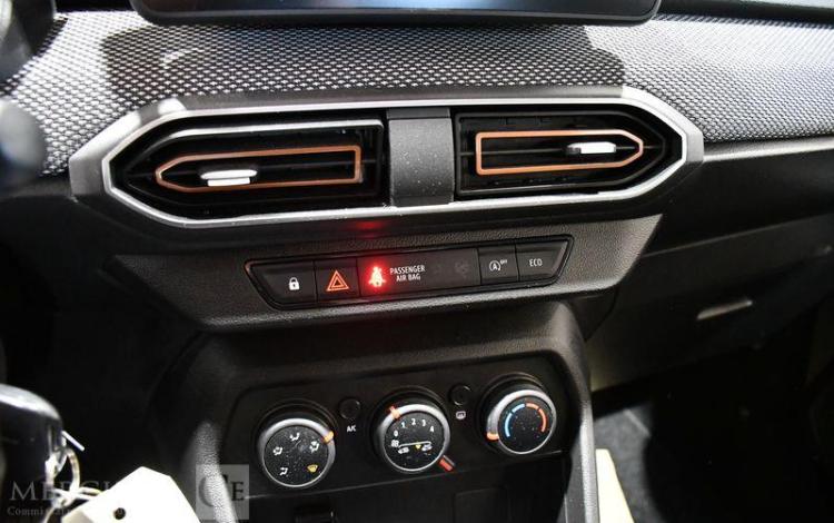 DACIA SANDERO STEPWAY EXPRESSION TCE 90 NOIR GQ-343-RL