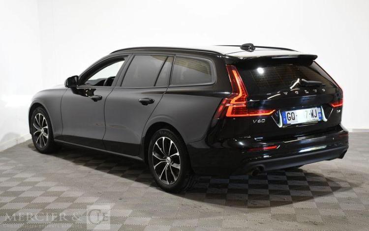 VOLVO V60 2.0 D4 190CH MOMENTUM BUSINESS NOIR GQ-887-WJ