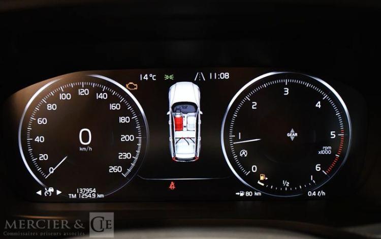 VOLVO V60 2.0 D4 190CH MOMENTUM BUSINESS NOIR GQ-887-WJ
