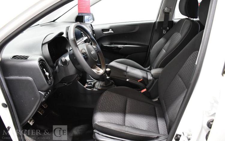 KIA PICANTO GT LINE BLANC GQ-984-EG