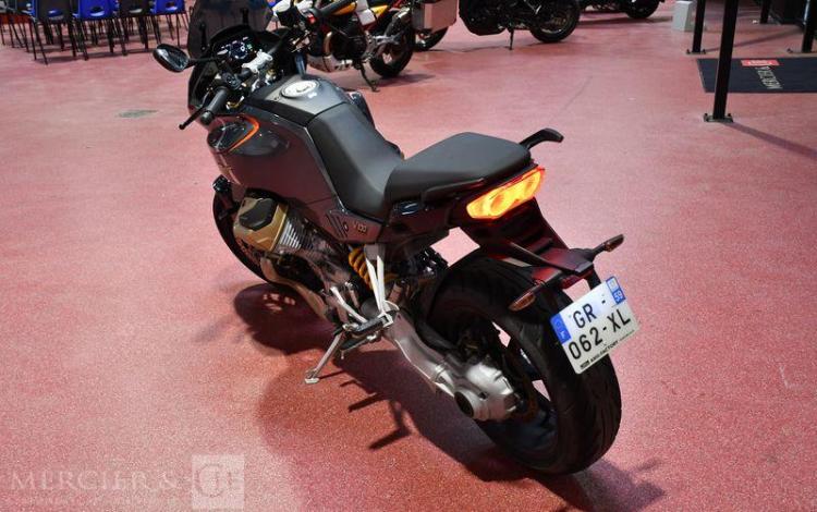 GUZZI MOTO V100 MANDELLO S  GR-062-XL