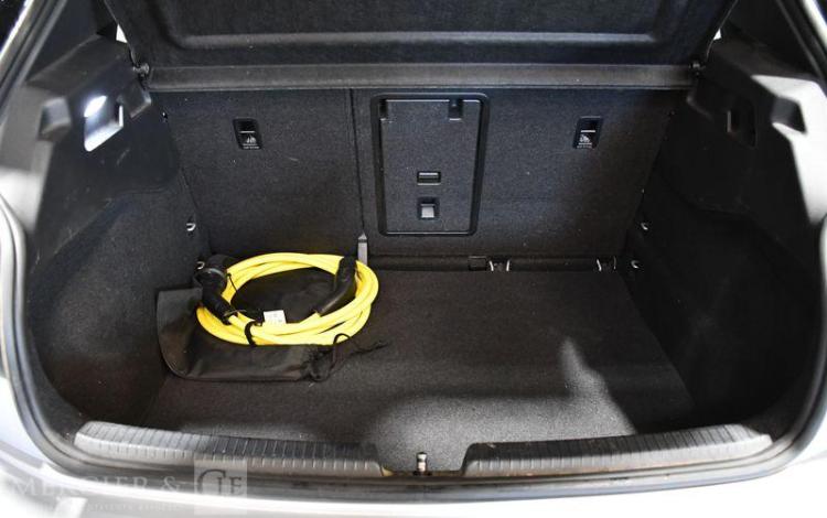 VOLKSWAGEN ID3 PRO 58 kwh 107 kw GRIS GS-285-DX