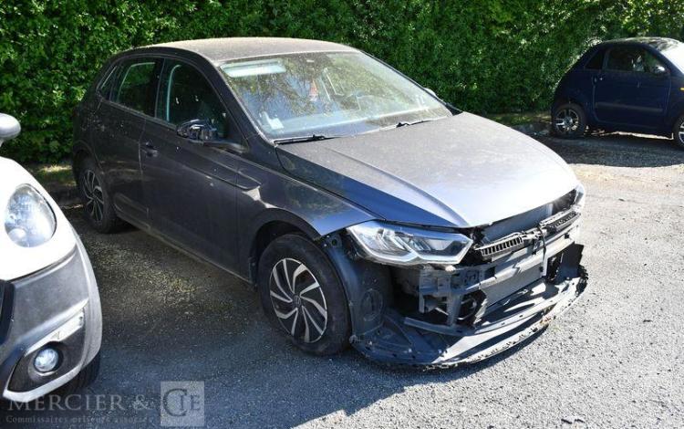 VOLKSWAGEN POLO 1,0 TSI 95 DSG7 LIFE GRIS GS-676-XP