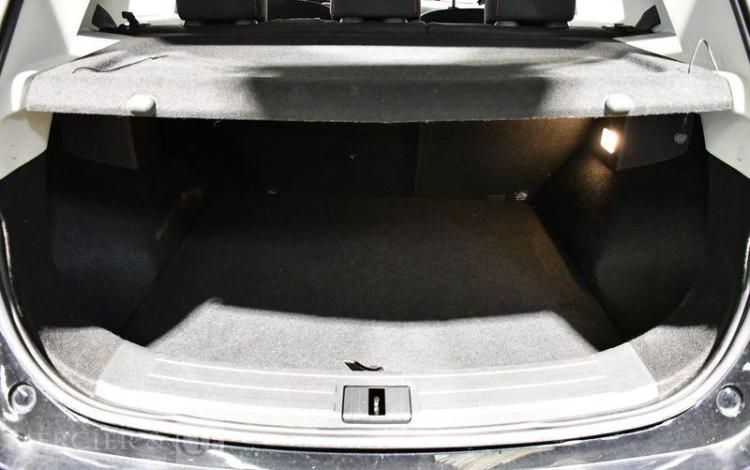 MG ZS 1.5 VTI 105 COMFORT NOIR GT-587-BE