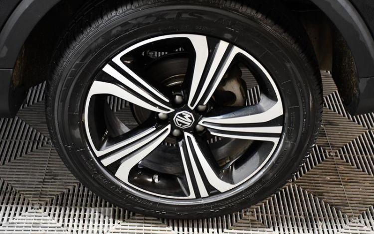 MG ZS 1,5 VTI 105 CONFORT NOIR GT-719-BE