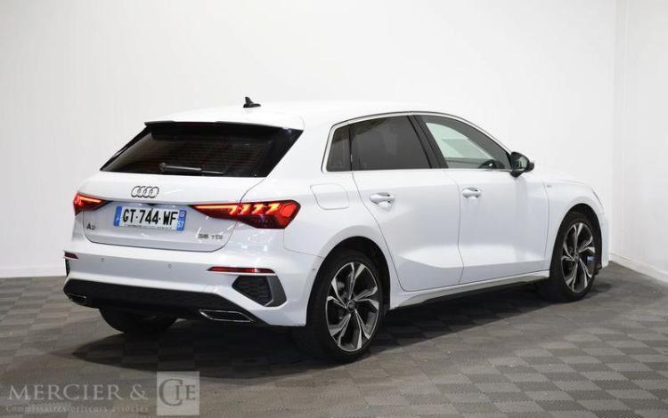 AUDI A3 SPORTBACK 2.0 35 TDI 150ch S-LINE S-TRONIC BLANC GT-744-WF