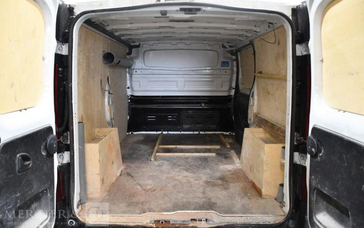 RENAULT TRAFIC GCF L2H1 3T BLUE DCI 130 E6 BLANC GT-757-MM