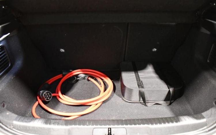 DS DS3 BLANC GT-772-WM