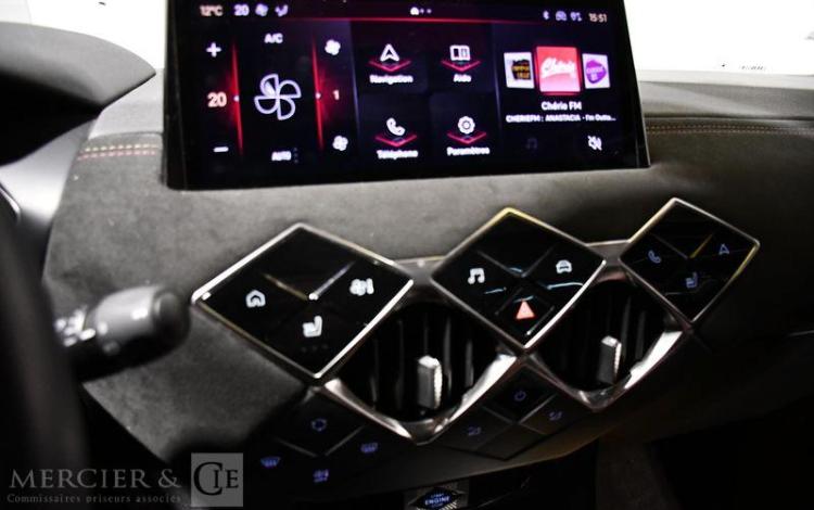 DS DS3 BLANC GT-772-WM