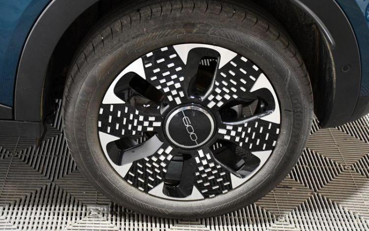 FIAT 600 54 kwh LA PRIMA VERT GV-243-QX