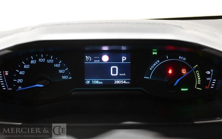 PEUGEOT e-208 STYLE NOIR GV-374-KJ