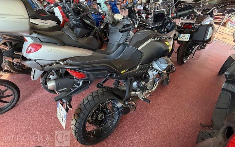 GUZZI MOTO STELVIO 1000 GRIS GV-776-WV